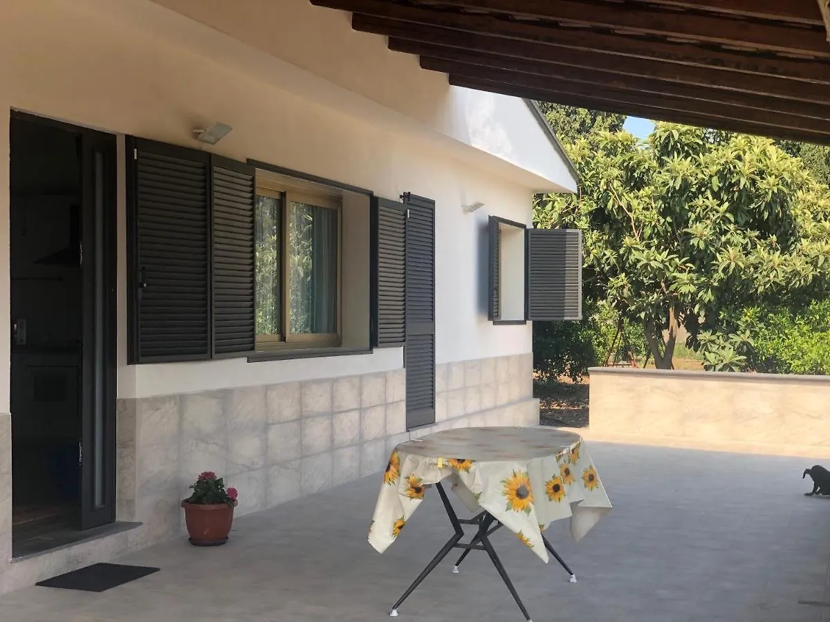 Villetta Gallo B&B Casa Vacanze Humanitas Catania Centro Sicilia Clinica Humanitas Misterbianco Italy
